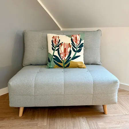 Apartament Neu!! Ruhige Helle Penthouse - Parking Incl Drezno